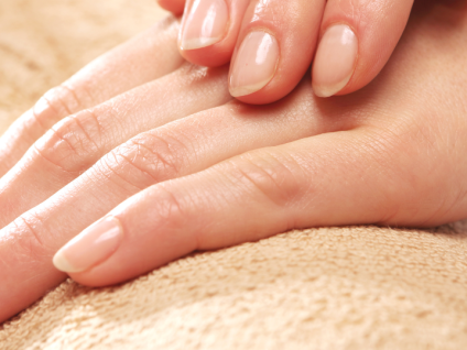 Supplément : Manucurie Tiède – Nutrition &amp; Douceur Intense